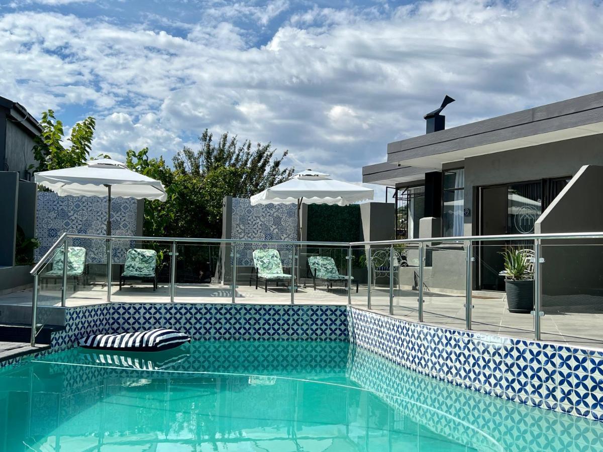 Inbloem Hotel Bloemfontein Buitenkant foto