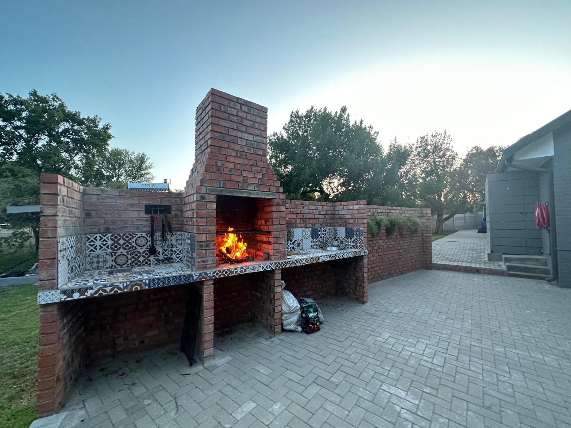 Inbloem Hotel Bloemfontein Buitenkant foto