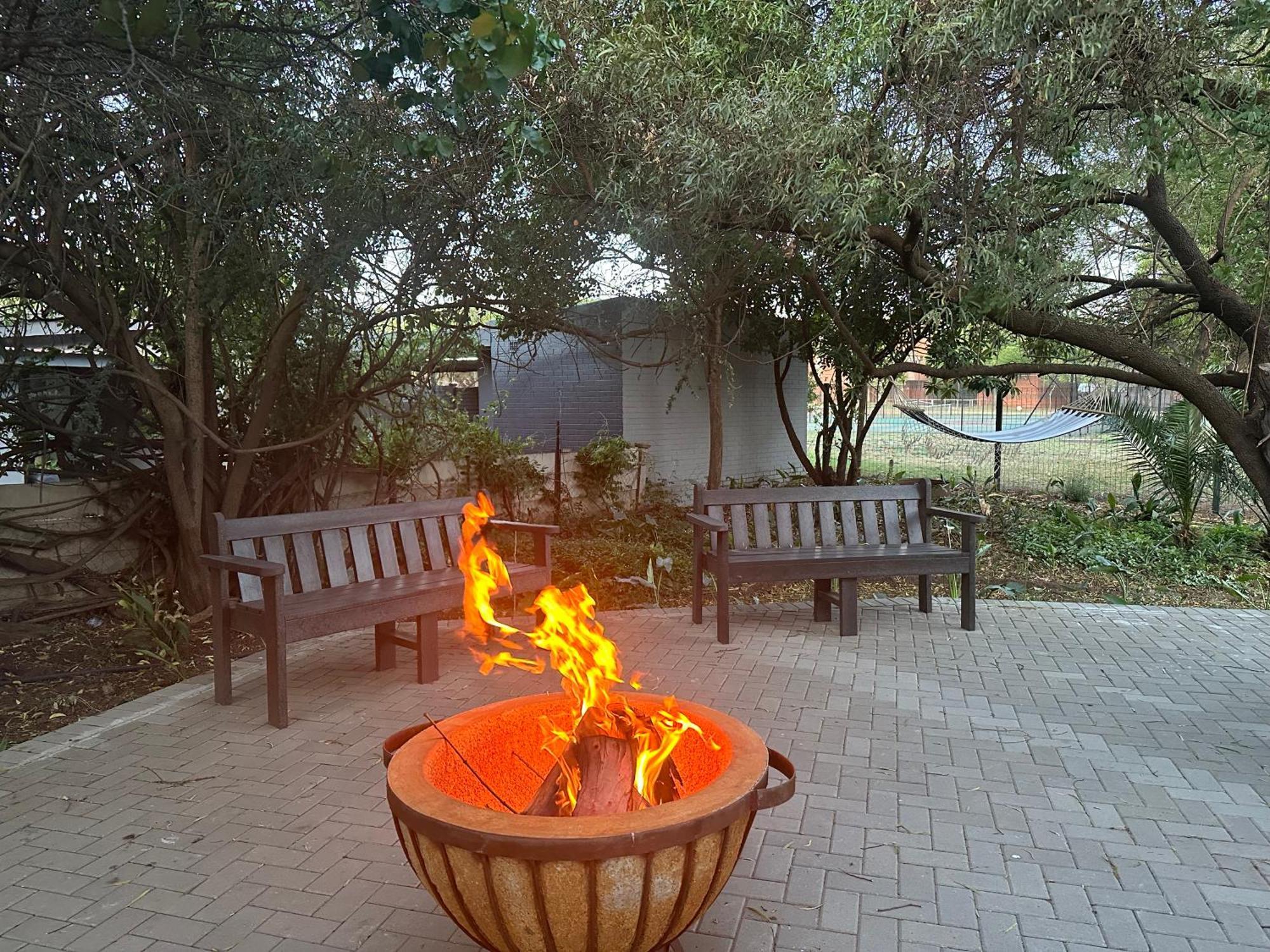 Inbloem Hotel Bloemfontein Buitenkant foto