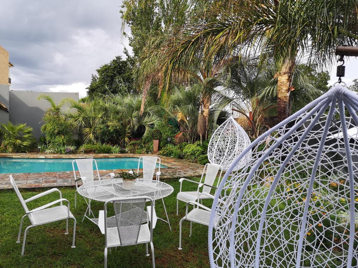 Inbloem Hotel Bloemfontein Buitenkant foto